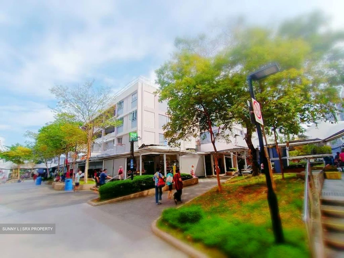 Bedok Town Centre (D16), Shop House #565256571
